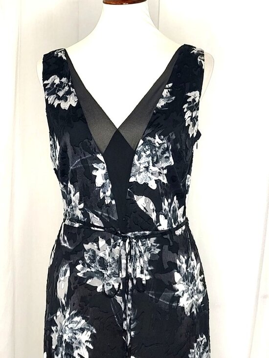 WHBM White House Black Market Avery Floral Black Burnout Jumpsuit 6 - Picture 5 of 11